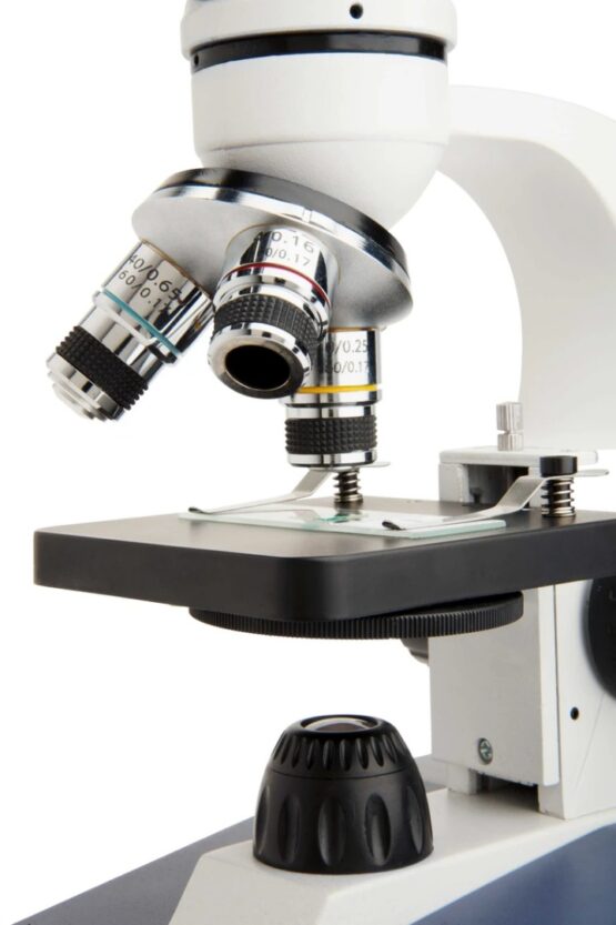 Microscopio Compuesto Celestron Labs CM1000C 9