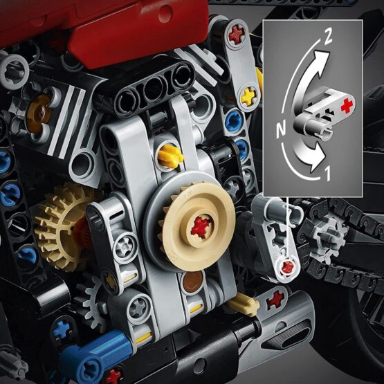 Lego Technic Ducati Panigale V4 R 3